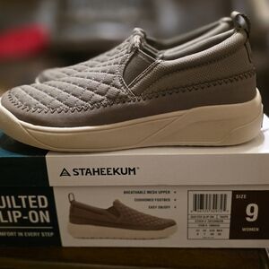 Staheekum Women's Quilted Slip-On Sneakers in Taupe